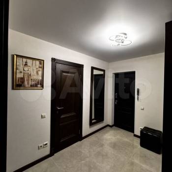 Сдается Многокомнатная квартира, 60 м²