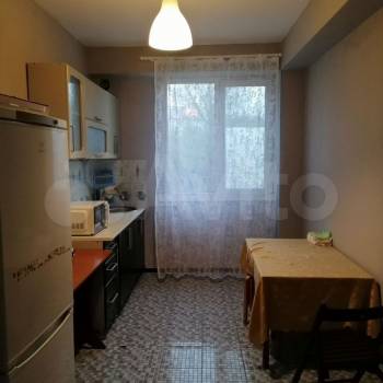 Сдается Многокомнатная квартира, 80 м²