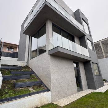 Продается Дом, 250 м²