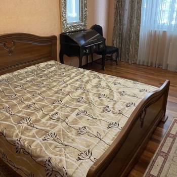 Сдается Многокомнатная квартира, 107 м²
