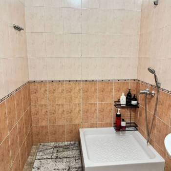 Продается Многокомнатная квартира, 229 м²