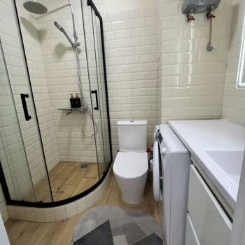 Продается 1-комнатная квартира, 18 м²