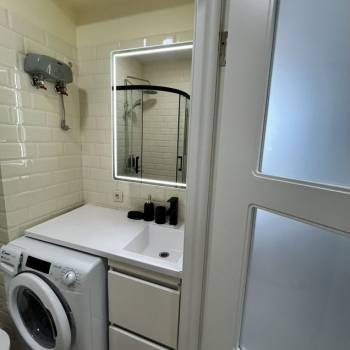 Продается 1-комнатная квартира, 18 м²
