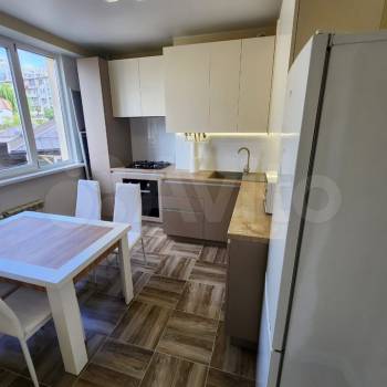 Сдается 1-комнатная квартира, 38 м²