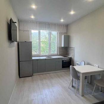 Сдается 2-х комнатная квартира, 40 м²