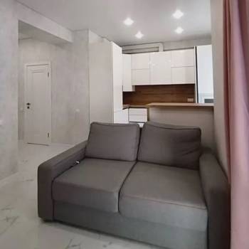 Продается 1-комнатная квартира, 35 м²