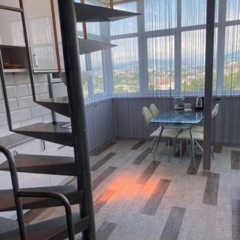 Сдается Многокомнатная квартира, 60 м²
