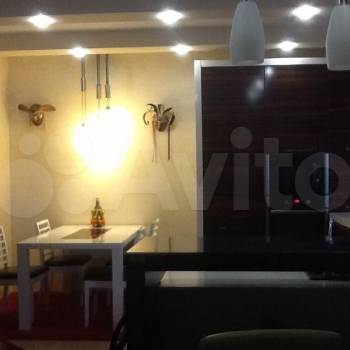 Сдается Многокомнатная квартира, 121,8 м²