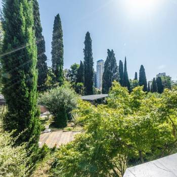 Сдается 1-комнатная квартира, 61,1 м²