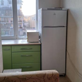 Продается 1-комнатная квартира, 27,8 м²