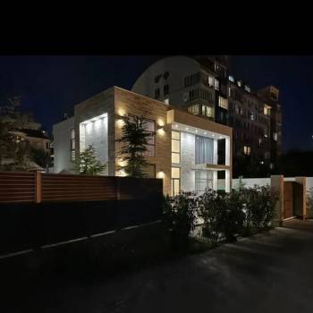 Продается Дом, 300 м²
