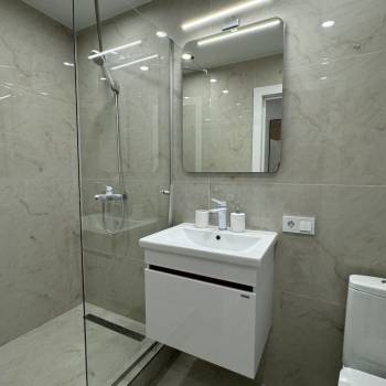 Сдается Многокомнатная квартира, 80 м²