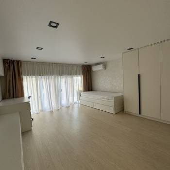 Сдается Многокомнатная квартира, 80 м²