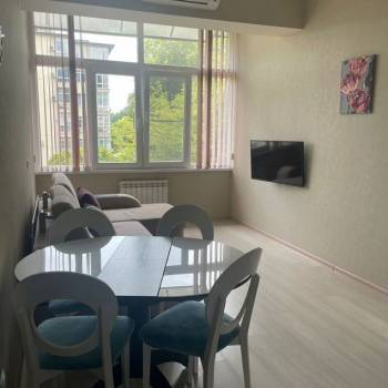 Продается 2-х комнатная квартира, 56 м²