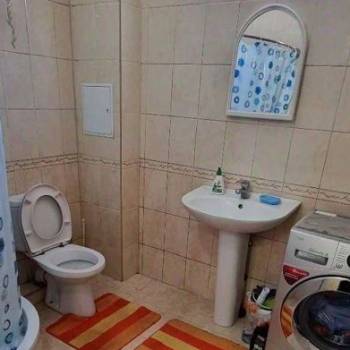 Сдается 2-х комнатная квартира, 70 м²