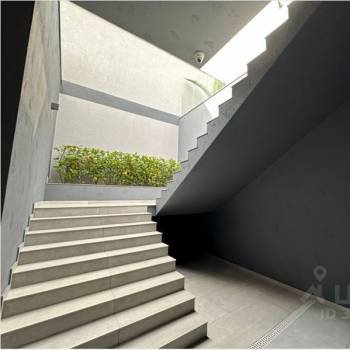 Продается Дом, 329 м²