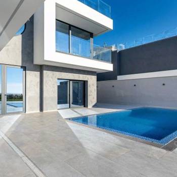 Продается Дом, 285 м²
