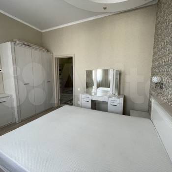 Сдается Многокомнатная квартира, 70 м²