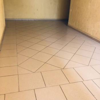 Продается 1-комнатная квартира, 33 м²