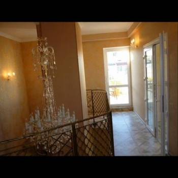 Продается Многокомнатная квартира, 205 м²