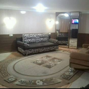 Сдается 1-комнатная квартира, 42 м²