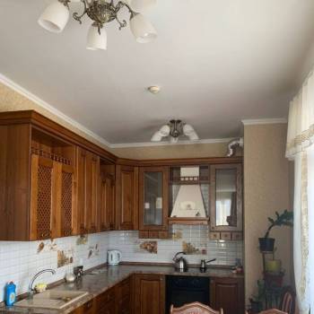 Сдается 2-х комнатная квартира, 75 м²