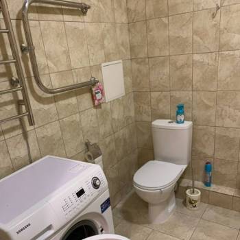 Сдается 2-х комнатная квартира, 75 м²