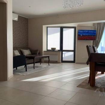 Сдается Многокомнатная квартира, 70 м²