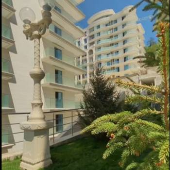 Продается 1-комнатная квартира, 28,6 м²