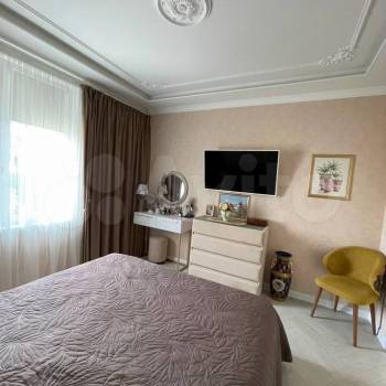 Сдается Многокомнатная квартира, 100 м²