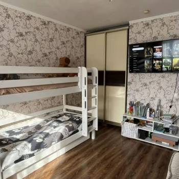 Сдается 1-комнатная квартира, 40 м²
