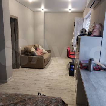 Продается Дом, 180 м²