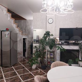 Продается Дом, 180 м²