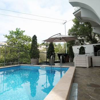 Продается Дом, 450 м²