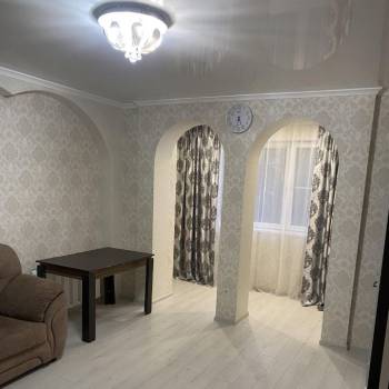 Продается 2-х комнатная квартира, 60 м²