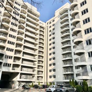Продается 1-комнатная квартира, 45,9 м²