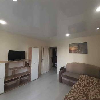 Сдается 1-комнатная квартира, 45 м²