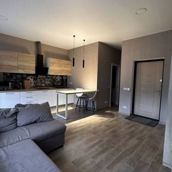 Сдается 1-комнатная квартира, 40 м²