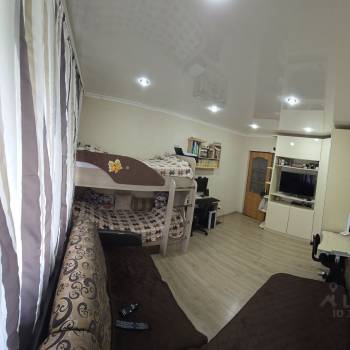 Продается 1-комнатная квартира, 35,8 м²