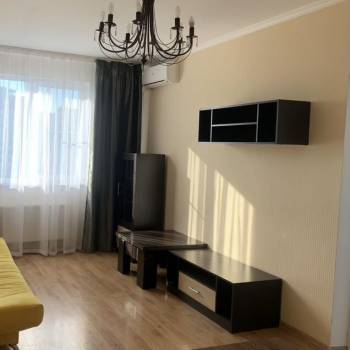 Сдается Многокомнатная квартира, 81 м²