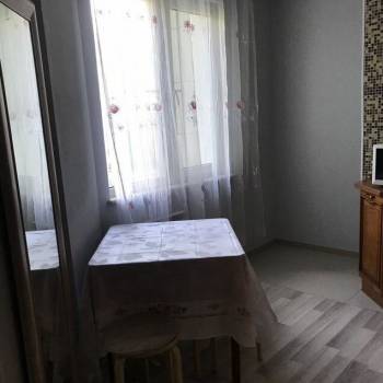 Сдается 2-х комнатная квартира, 74 м²
