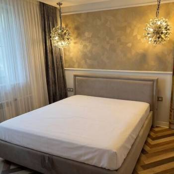 Сдается Многокомнатная квартира, 100 м²