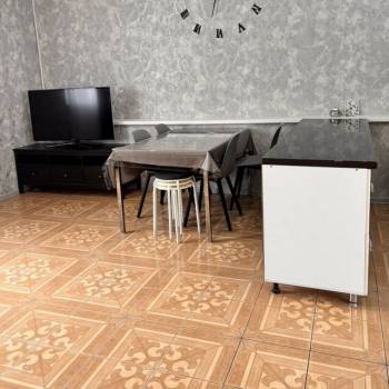 Сдается 2-х комнатная квартира, 70 м²