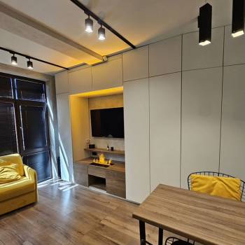 Сдается 1-комнатная квартира, 35 м²