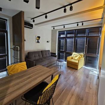 Сдается 1-комнатная квартира, 35 м²