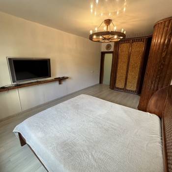 Сдается 1-комнатная квартира, 47 м²