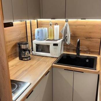 Продается 1-комнатная квартира, 18,7 м²