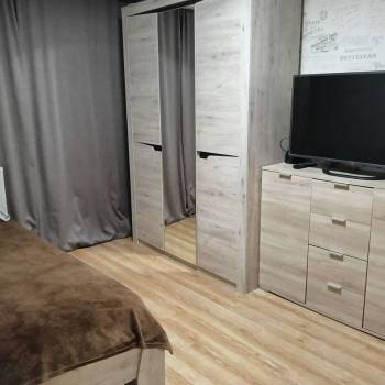 Продается Многокомнатная квартира, 110 м²