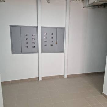 Продается 1-комнатная квартира, 40 м²