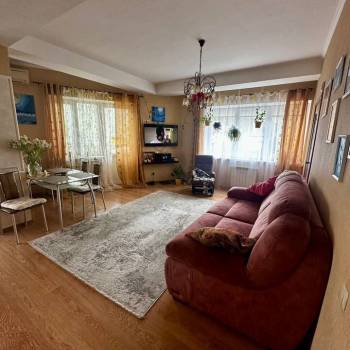 Сдается 2-х комнатная квартира, 64 м²